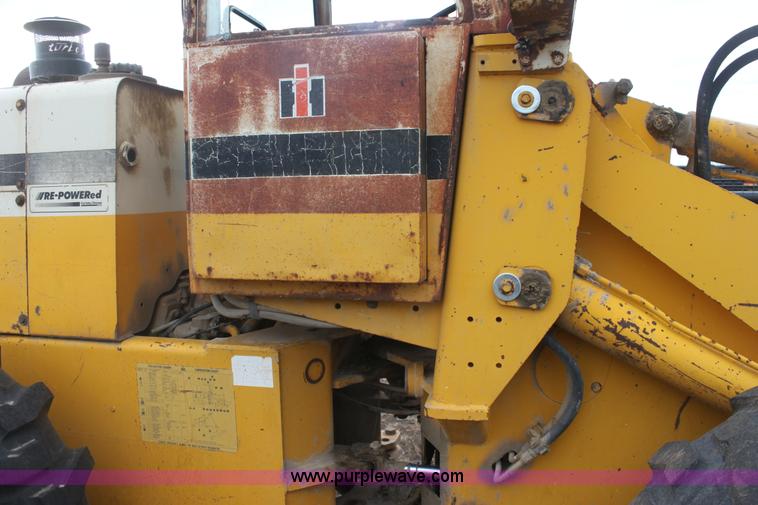 image for item E8420 1980 International 515 wheel loader