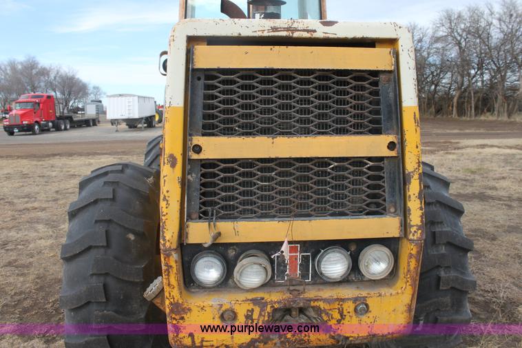 image for item E8420 1980 International 515 wheel loader
