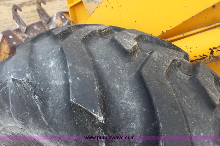 image for item E8420 1980 International 515 wheel loader