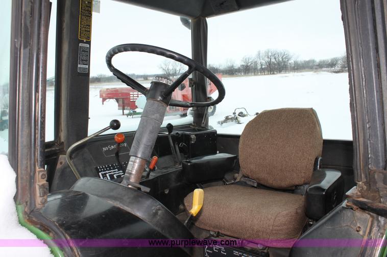 image for item E8421 1979 John Deere 4440 tractor