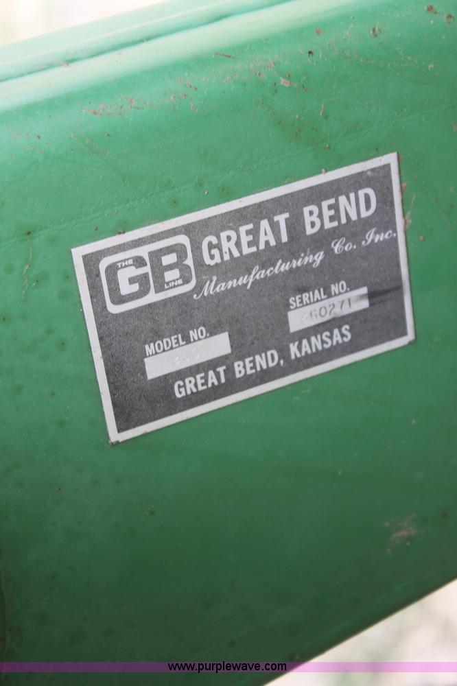 image for item E8421 1979 John Deere 4440 tractor