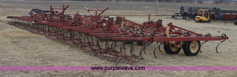 image for item E8422 Krause 566 60' field cultivator