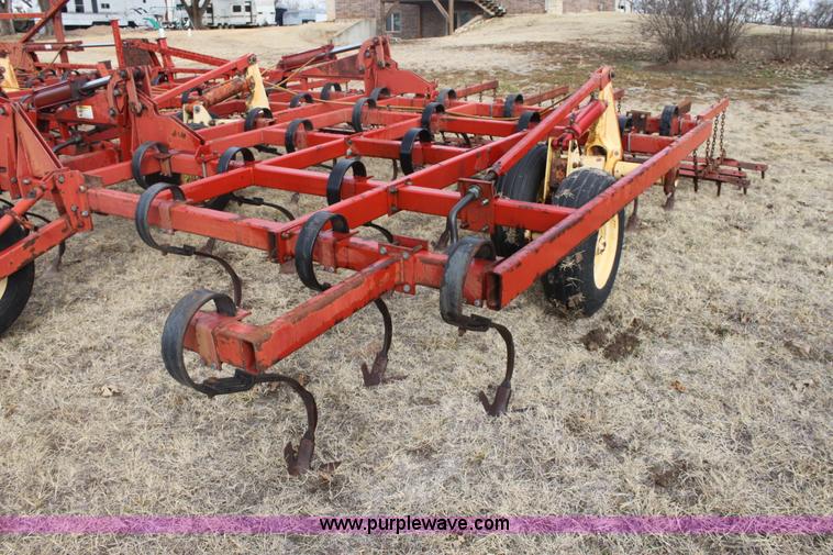 image for item E8422 Krause 566 60' field cultivator