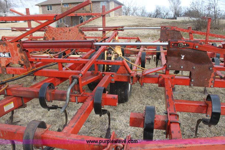 image for item E8422 Krause 566 60' field cultivator