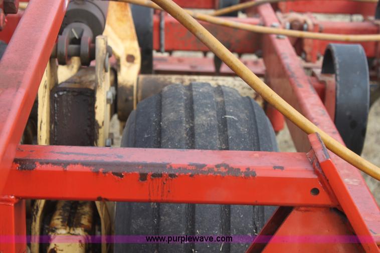 image for item E8422 Krause 566 60' field cultivator