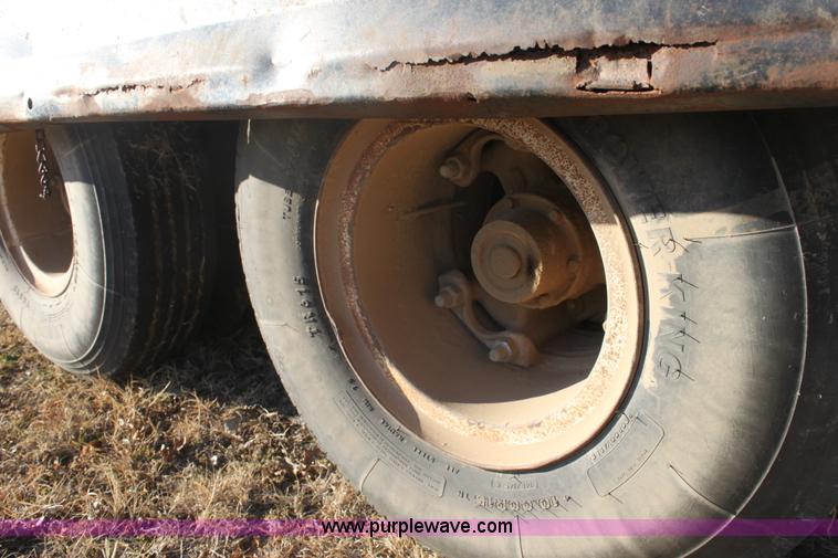 image for item E8426 1978 Muv-All 4451TD 45' trailer