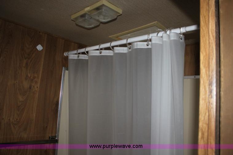 image for item E8429 1985 Prairie Schooner camper