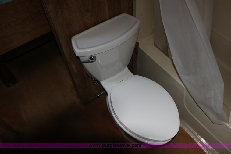 image for item E8429 1985 Prairie Schooner camper