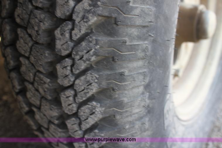 image for item E8429 1985 Prairie Schooner camper