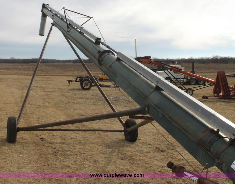 image for item E8430 My-D-Handy 40' auger
