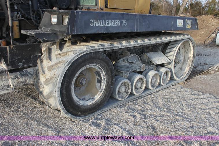 image for item E8434 Caterpillar Challenger 75 tractor