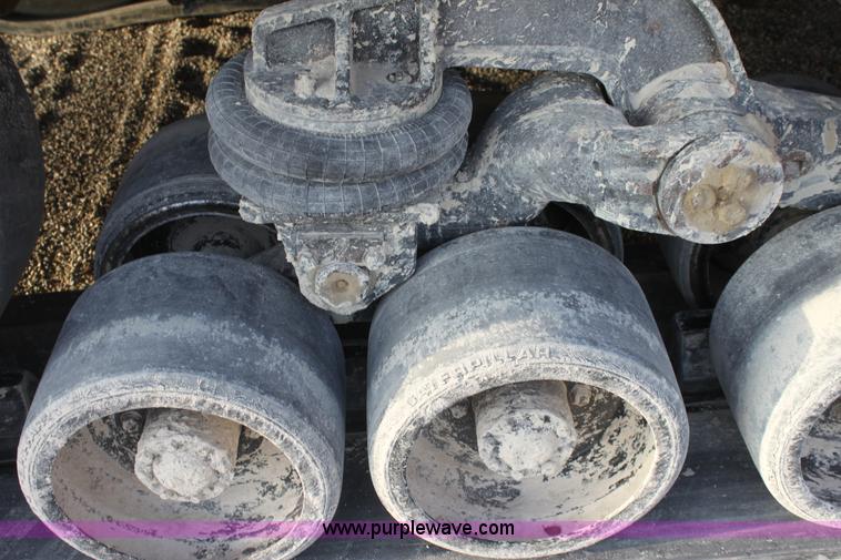 image for item E8434 Caterpillar Challenger 75 tractor