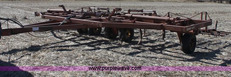 image for item E8437 Sunflower 30' folding chisel