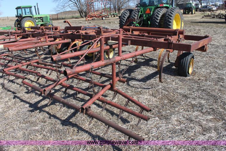 image for item E8437 Sunflower 30' folding chisel