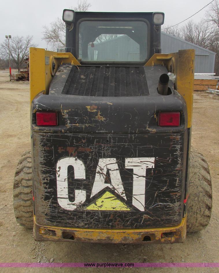 image for item A3912 2000 Caterpillar 246 skid steer