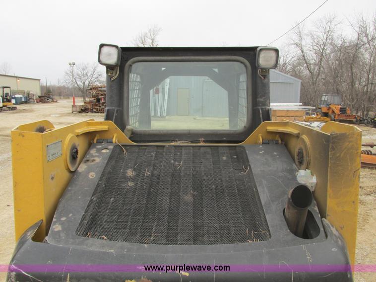 image for item A3912 2000 Caterpillar 246 skid steer
