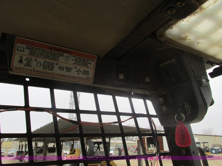 image for item A3912 2000 Caterpillar 246 skid steer