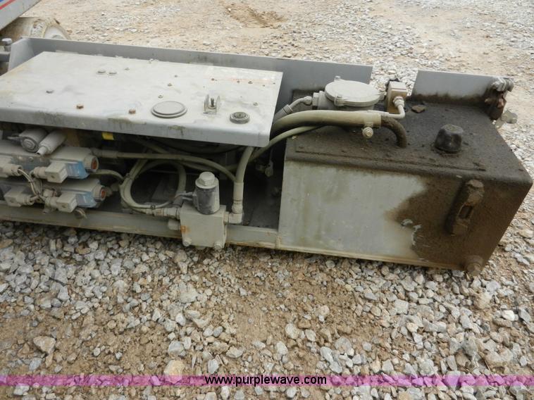 image for item A3913 SkyJack 3220 scissor lift