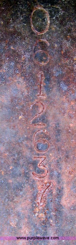 image for item F4232 2006 Comb 26' single axle office trailer