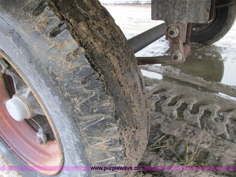 image for item F4234 2006 Comb 26' single axle office trailer