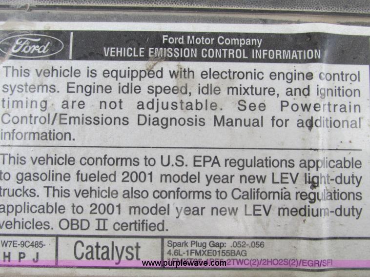 image for item F4236 2001 Ford F150 pickup truck