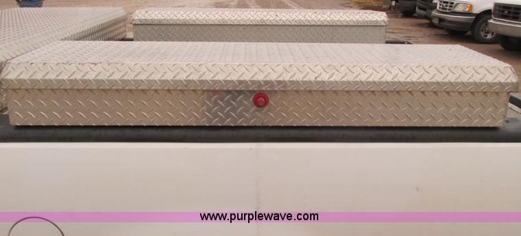 image for item F4236 2001 Ford F150 pickup truck