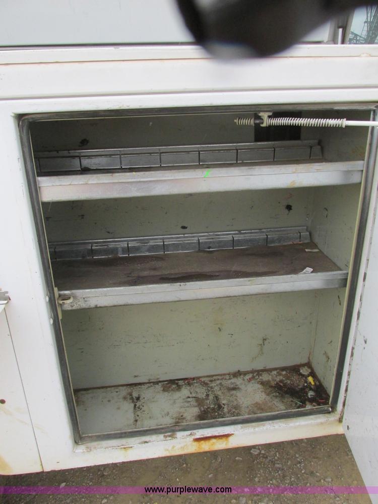 image for item F4239 1997 Ford F250 service truck