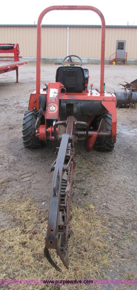 image for item F4242 1999 Ditch Witch 3700DD trencher