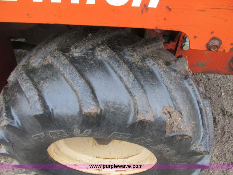 image for item F4242 1999 Ditch Witch 3700DD trencher