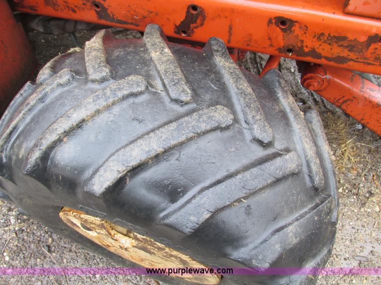 image for item F4242 1999 Ditch Witch 3700DD trencher