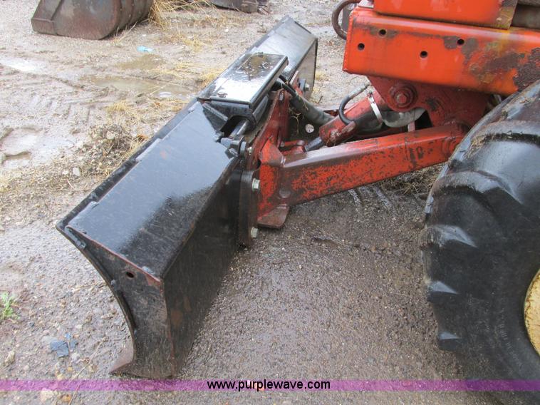 image for item F4242 1999 Ditch Witch 3700DD trencher