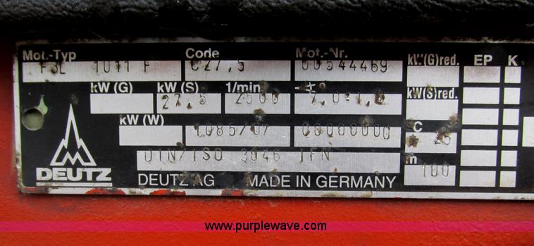 image for item F4242 1999 Ditch Witch 3700DD trencher