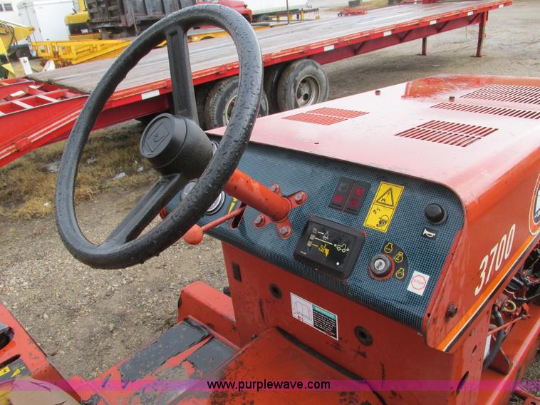 image for item F4242 1999 Ditch Witch 3700DD trencher