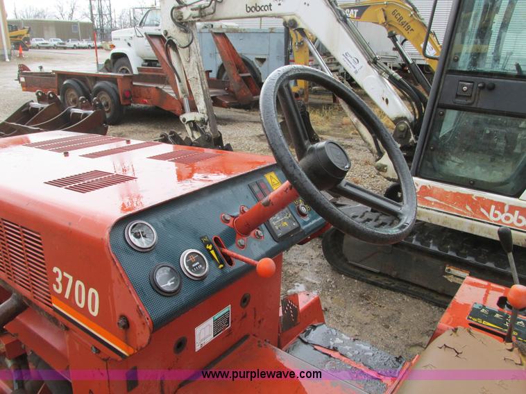 image for item F4242 1999 Ditch Witch 3700DD trencher