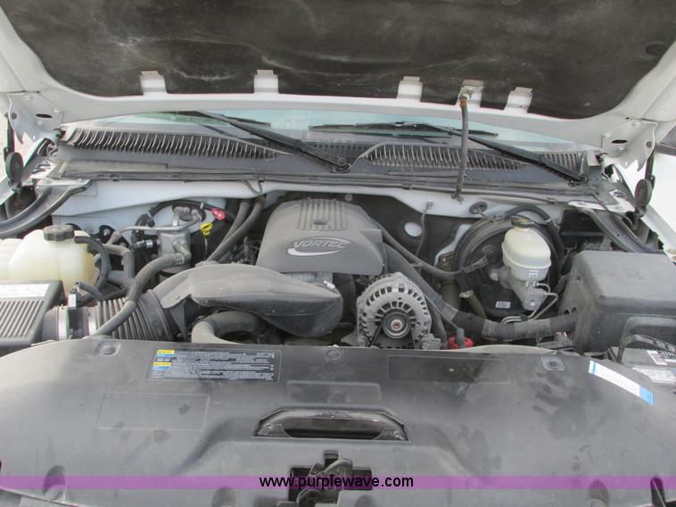 image for item F4278 2006 GMC Sierra 1500 pickup truck