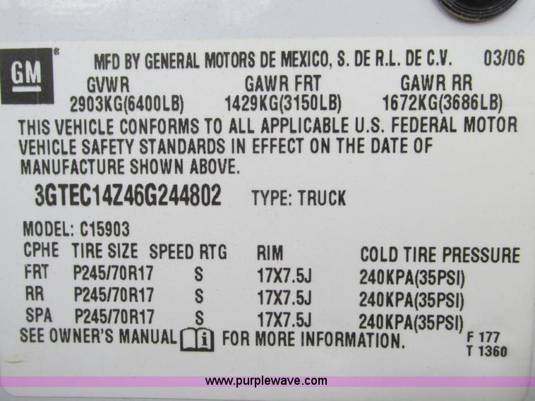 image for item F4278 2006 GMC Sierra 1500 pickup truck