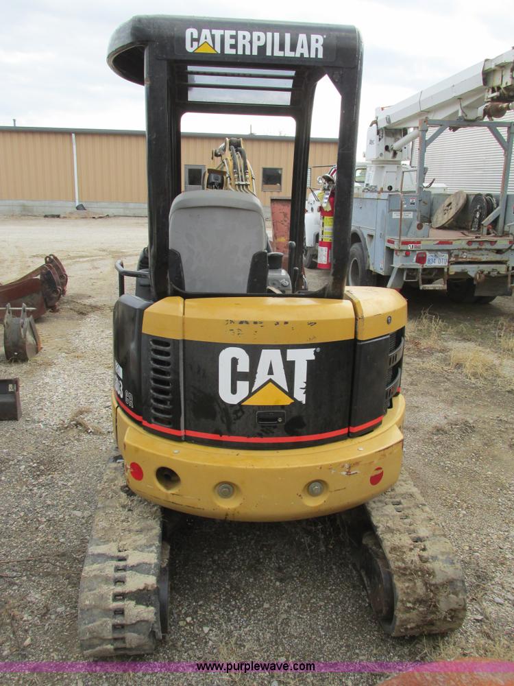 image for item F4280 2005 Caterpillar 303 CR mini excavator
