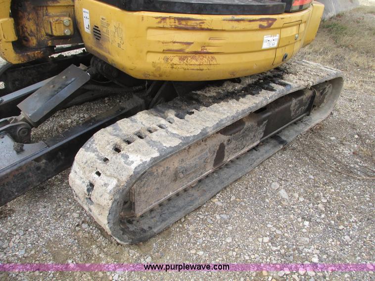 image for item F4280 2005 Caterpillar 303 CR mini excavator