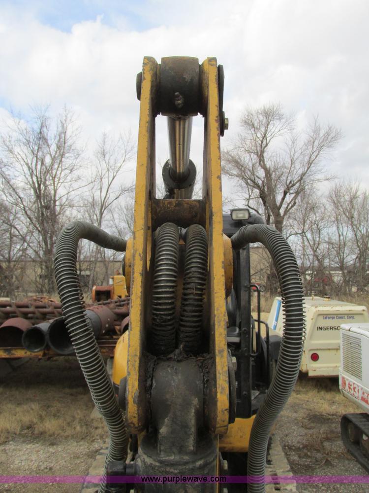 image for item F4280 2005 Caterpillar 303 CR mini excavator