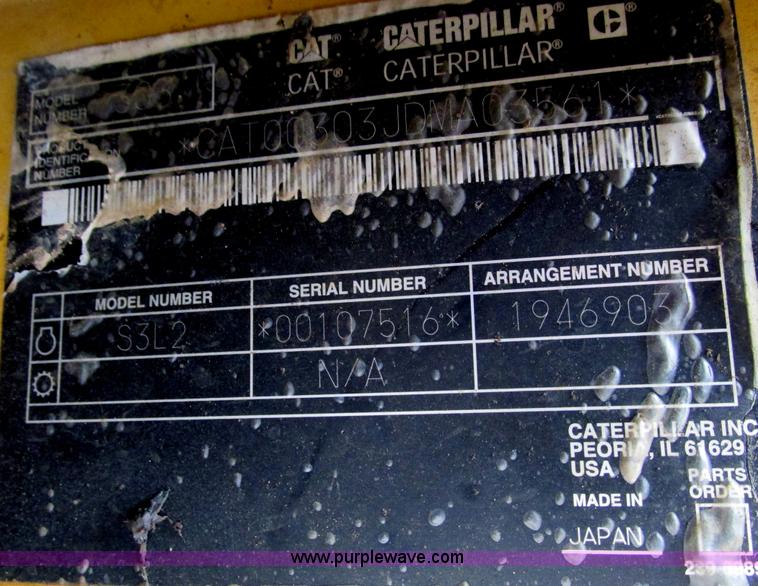 image for item F4280 2005 Caterpillar 303 CR mini excavator