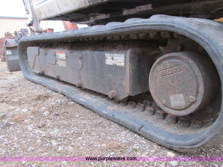 image for item F4281 1997 Bobcat X331 compact excavator