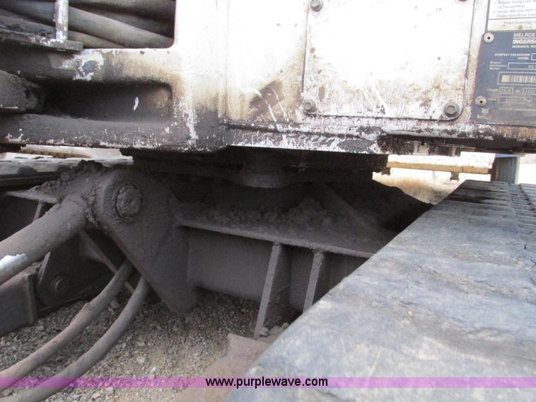 image for item F4281 1997 Bobcat X331 compact excavator