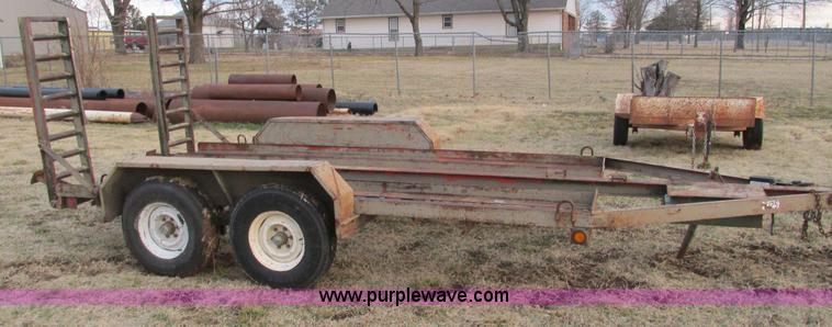 image for item F4282 1981 13' tandem axle trailer
