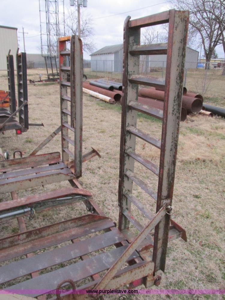 image for item F4282 1981 13' tandem axle trailer