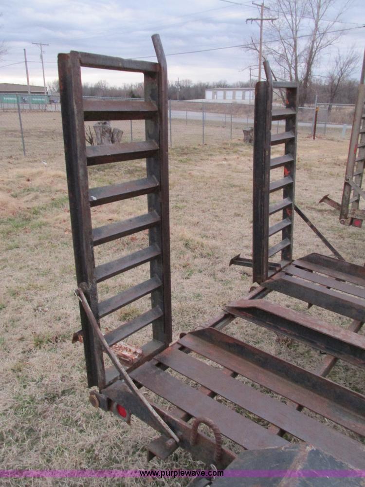 image for item F4283 1977 13' tandem axle trailer