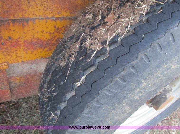 image for item F4284 1974 17' triple axle trailer