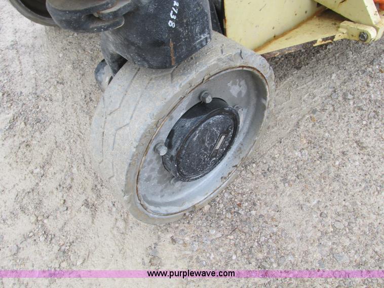 image for item F4286 JLG 3246ES scissor lift