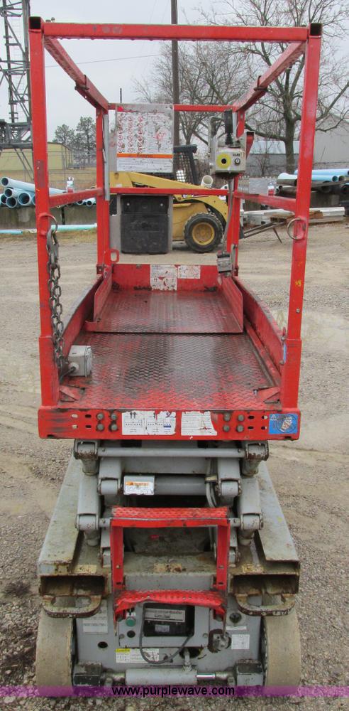 image for item F4288 Skyjack SJ111 3219 scissor lift