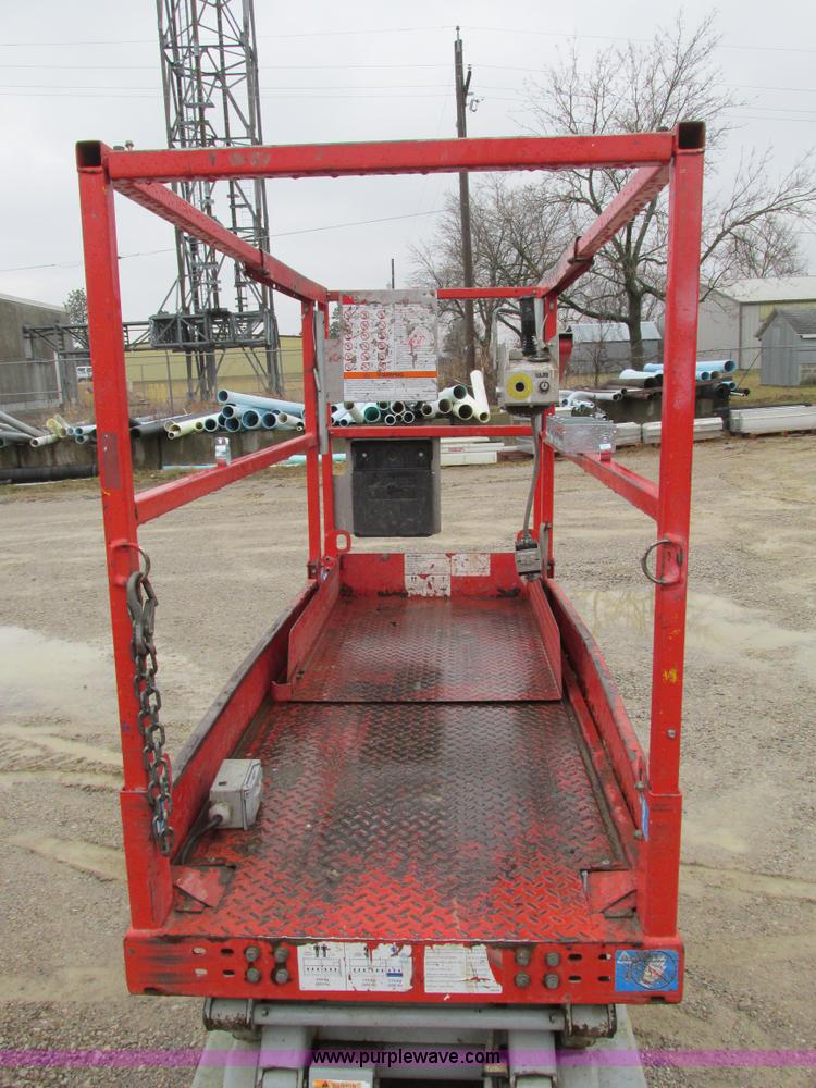 image for item F4288 Skyjack SJ111 3219 scissor lift