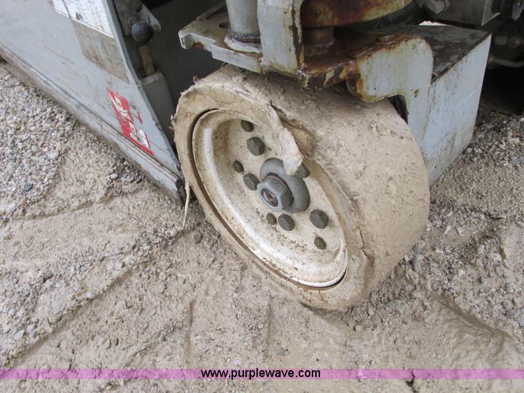 image for item F4288 Skyjack SJ111 3219 scissor lift